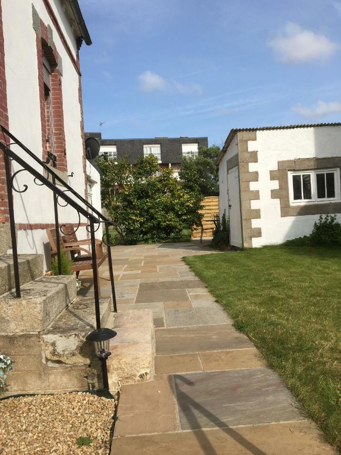 House * Ploumilliau